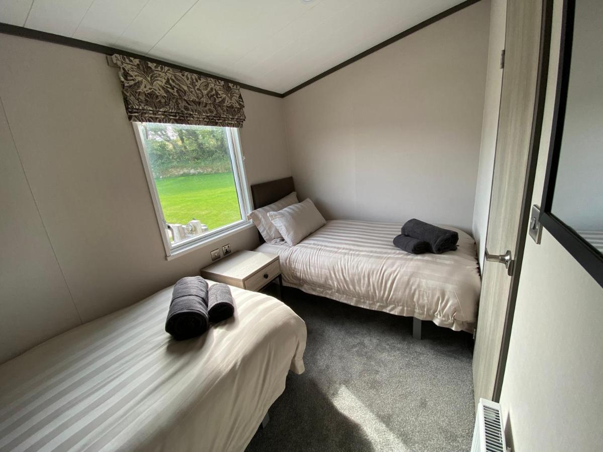 Riverwood Lodge New Quay Eksteriør billede
